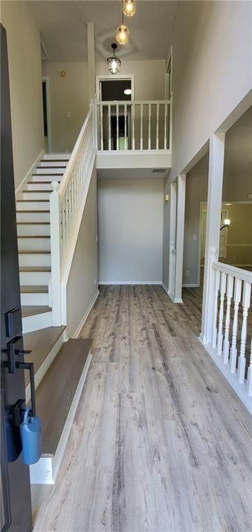 4505 Pinehollow Ct - Photo 2 of 21