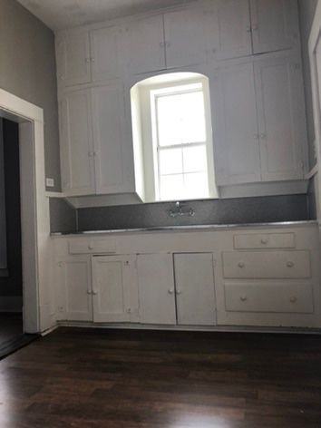 215 Rigsby Ave - Photo 3 of 11