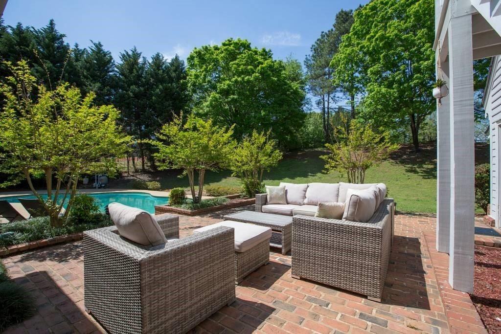 2633 Brittany Ct Se - Photo 2 of 15