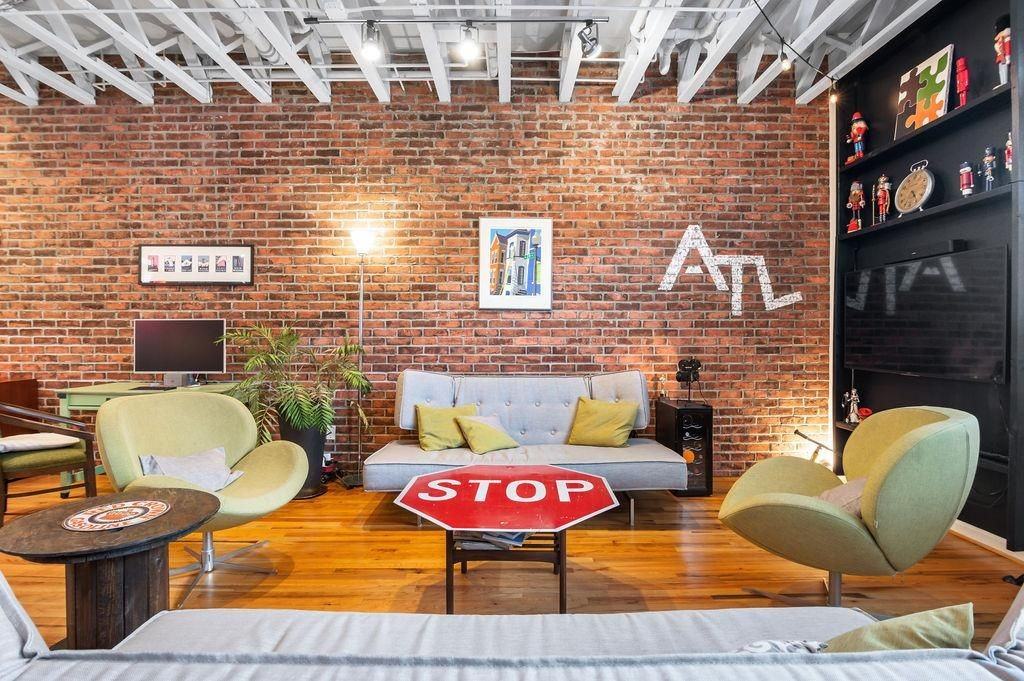 230 Bradberry St Sw - Photo 2 of 37