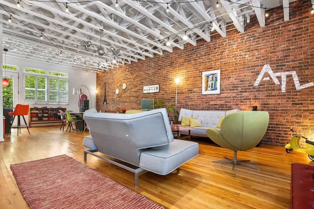 230 Bradberry St Sw - Photo 7 of 37