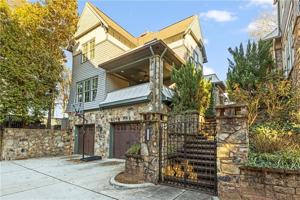 featured image of 2125 Cooper Lake Rd Se