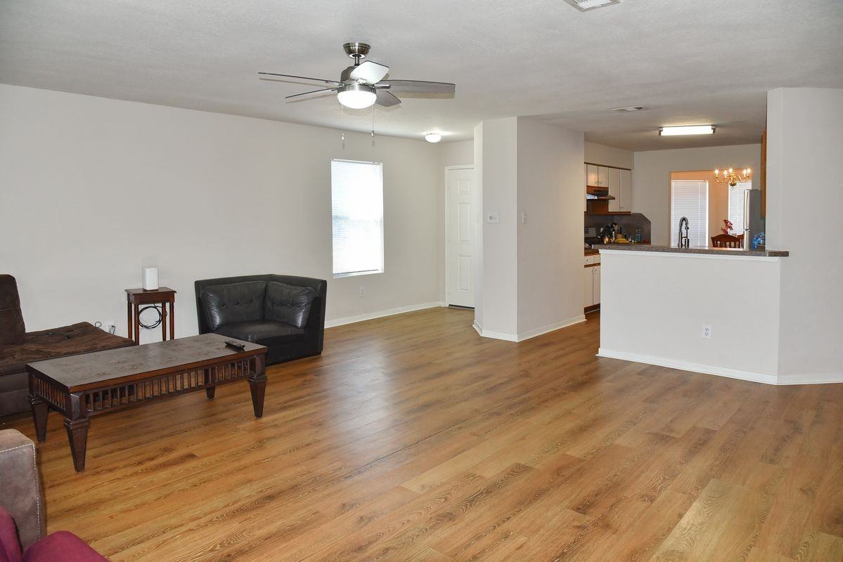 1106 Mossy Branch St - Photo 5 of 34