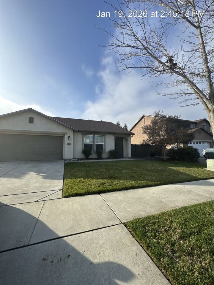 4225 S Cindy Ct - Photo 2 of 28