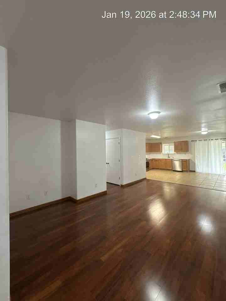 4225 S Cindy Ct - Photo 4 of 28