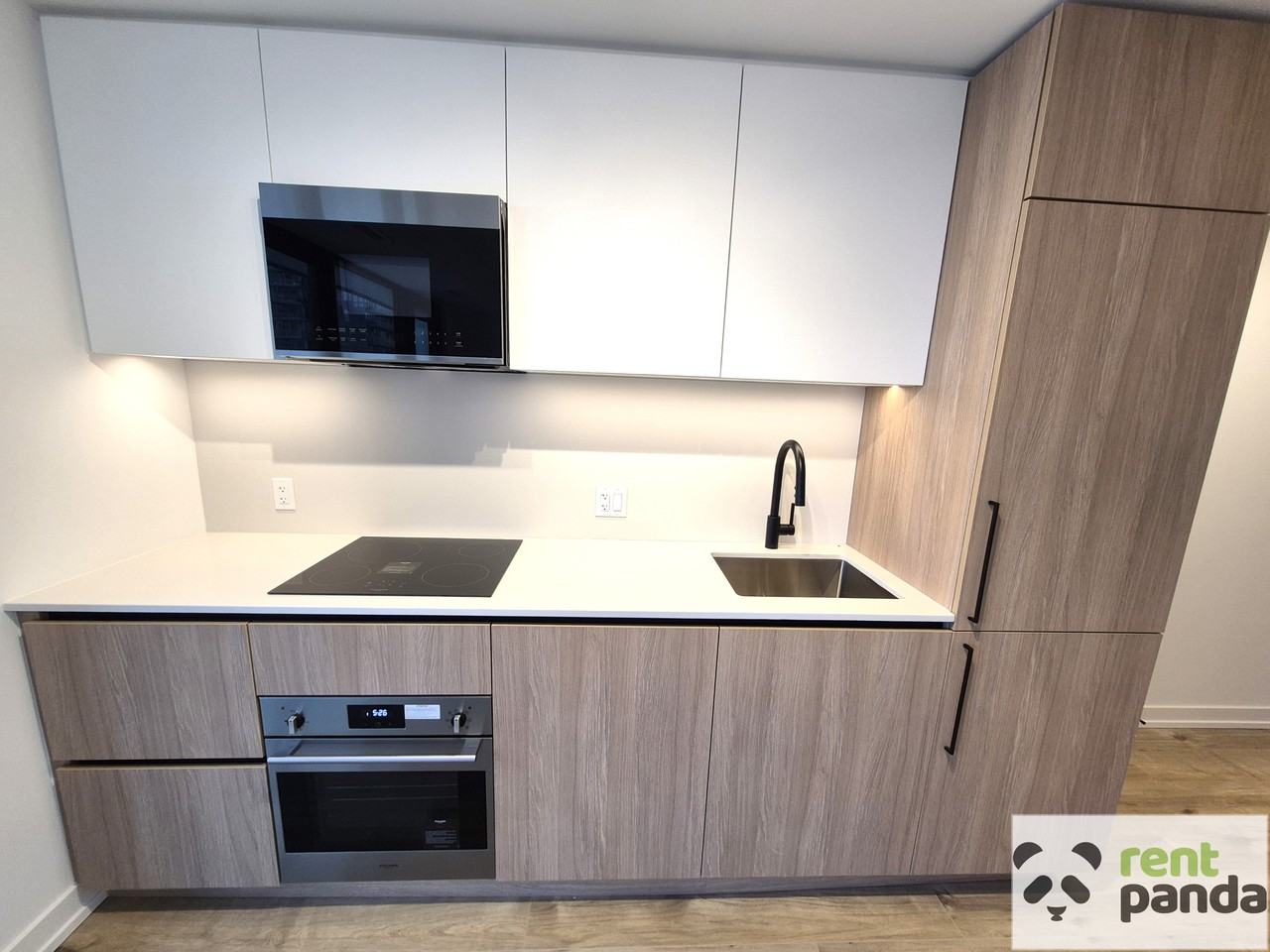 35 Parliament St #2001 - Photo 6 of 22