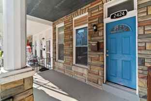 2424 Barclay St - Photo 1 of 1