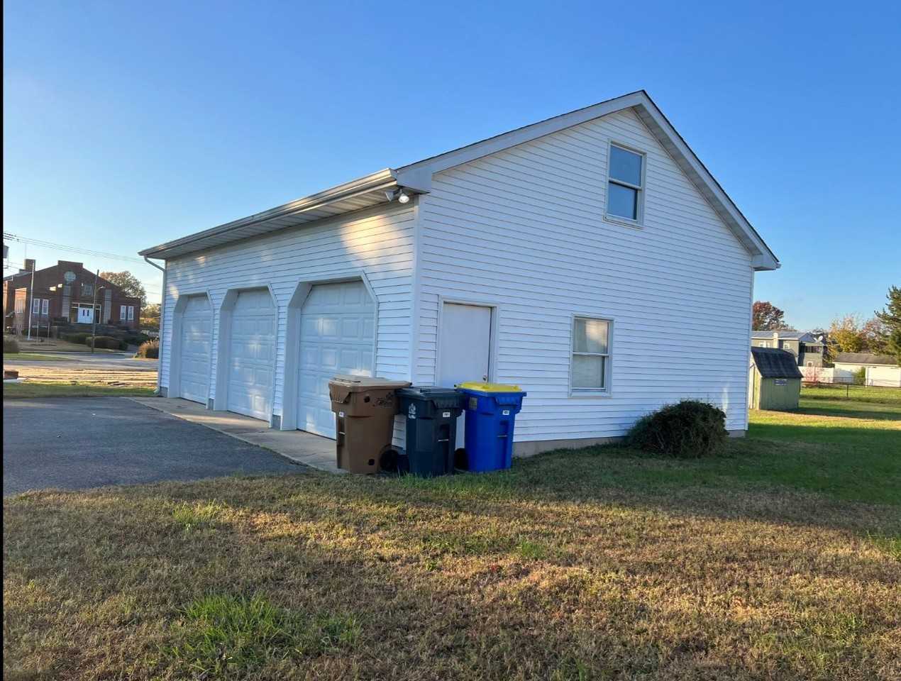 616 N Washington St - Photo 3 of 3