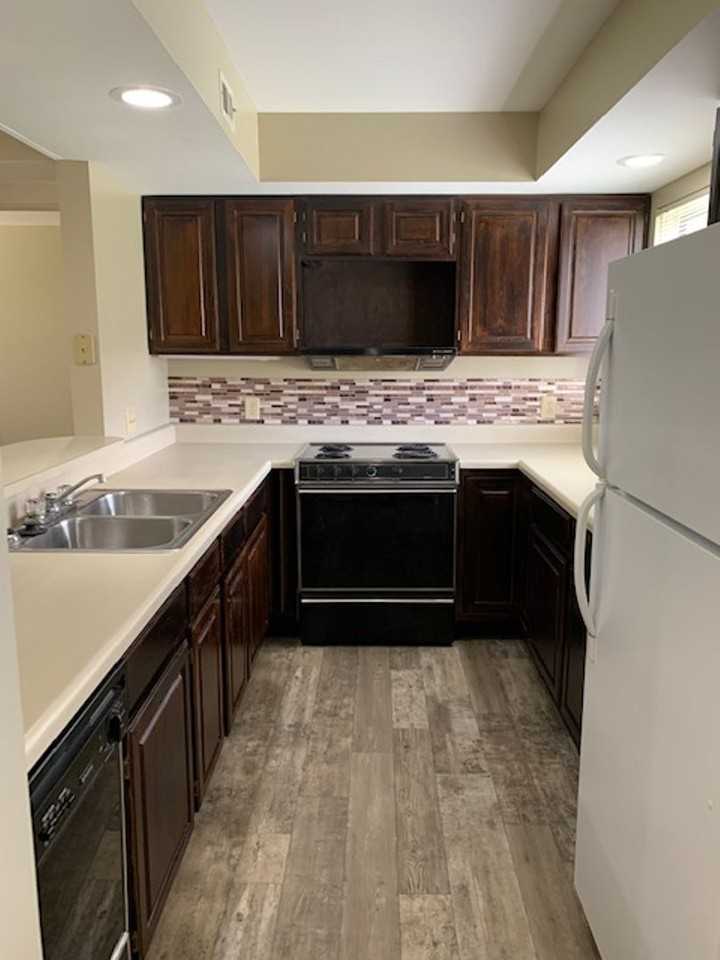 Plunkett St - Photo 3 of 20