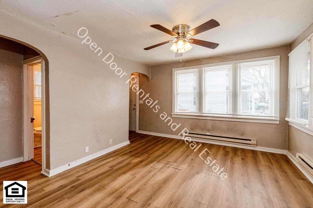 122 N Grant St - Photo 5 of 16