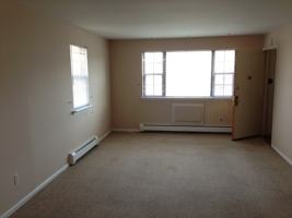 featured image of 30 Thomas Rd