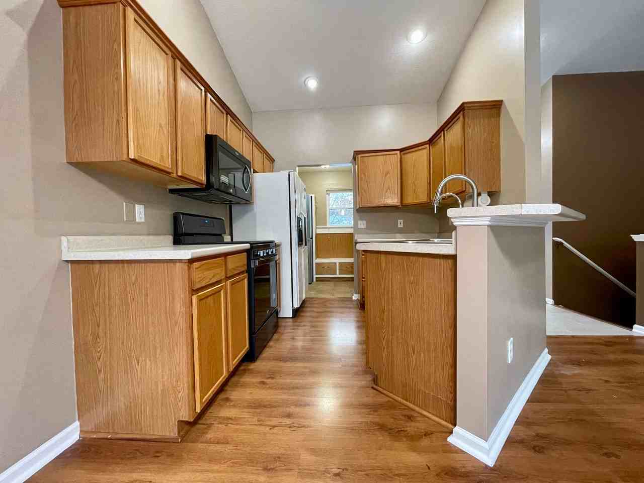 6780 Edgefield St - Photo 5 of 23