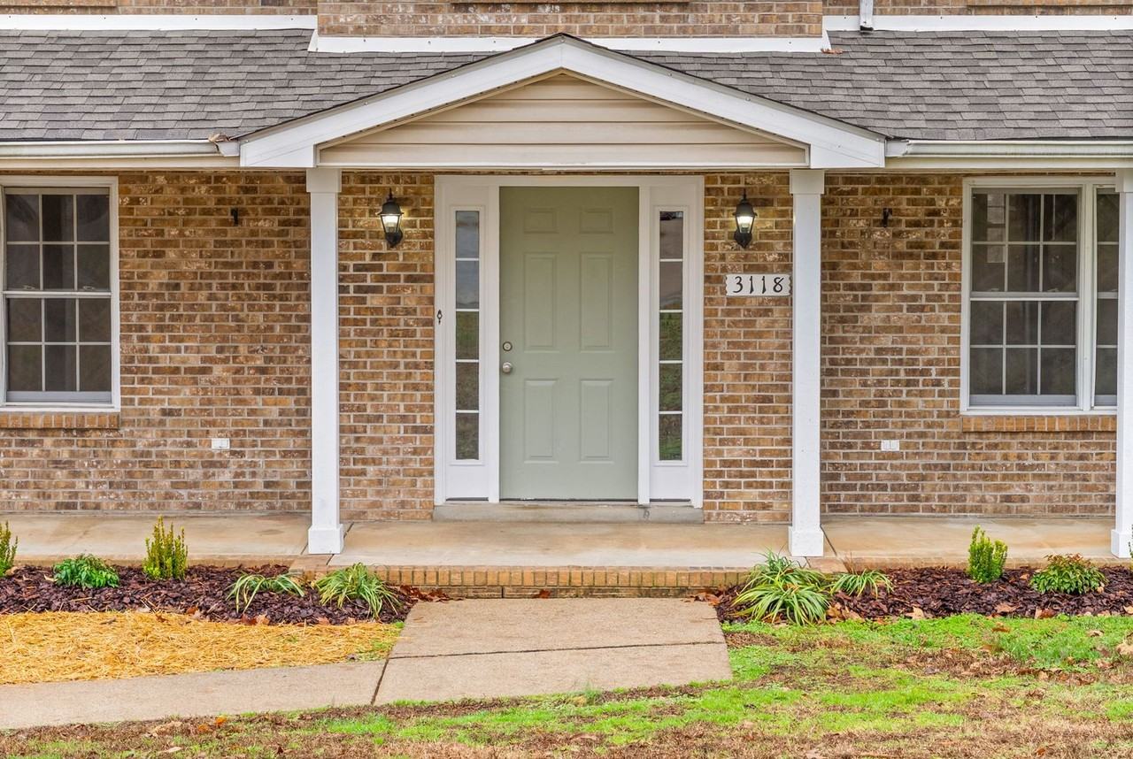 3118 Larson Ln - Photo 4 of 42