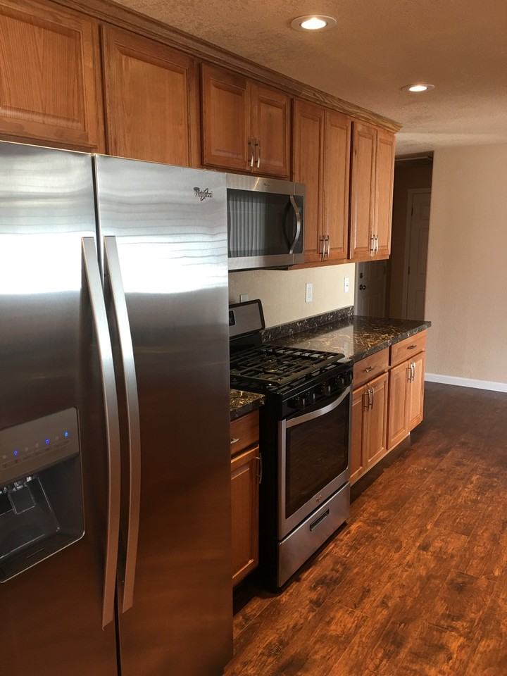 5234 Primrose Ln - Photo 2 of 10