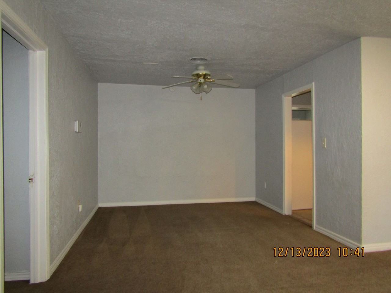 3135 Nw Kinyon Ave - Photo 3 of 33