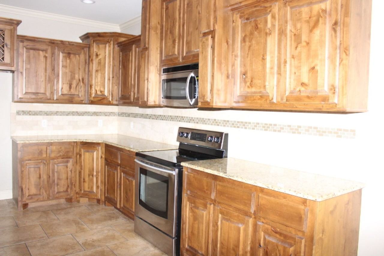 7222 Sw Stradford Ave - Photo 6 of 31