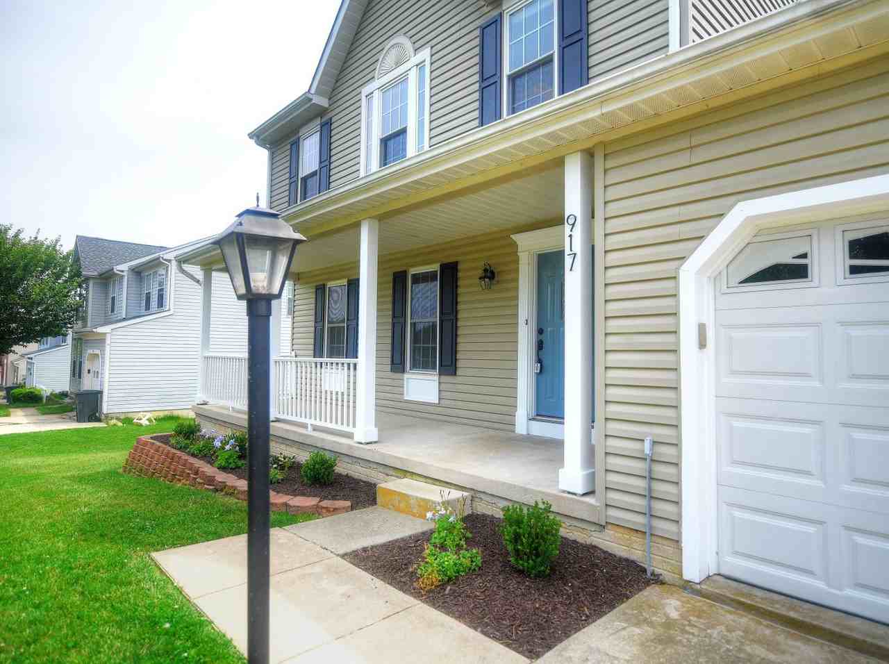 917 Towson Dr - Photo 3 of 28