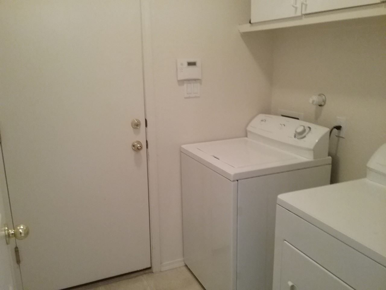 938 Los Padres Pl Se - Photo 3 of 17