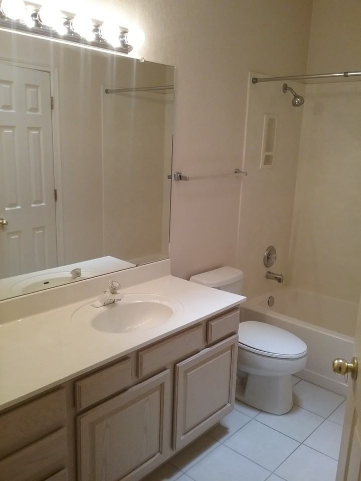 938 Los Padres Pl Se - Photo 5 of 17