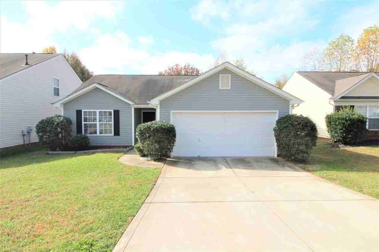 520 Lightspun Ln - Photo 2 of 26