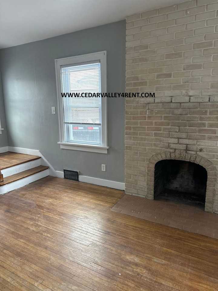 1445 W 2nd St - Photo 2 of 7