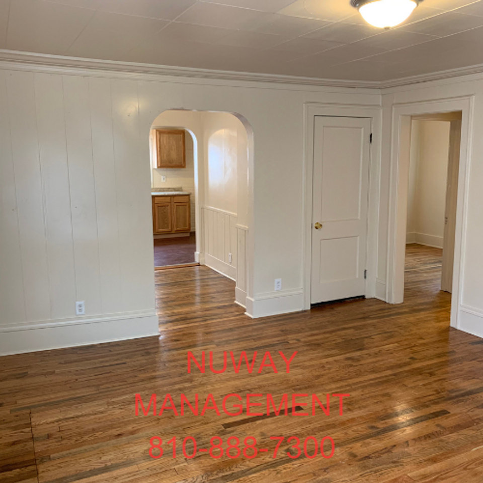 3291 Glengary St - Photo 7 of 34