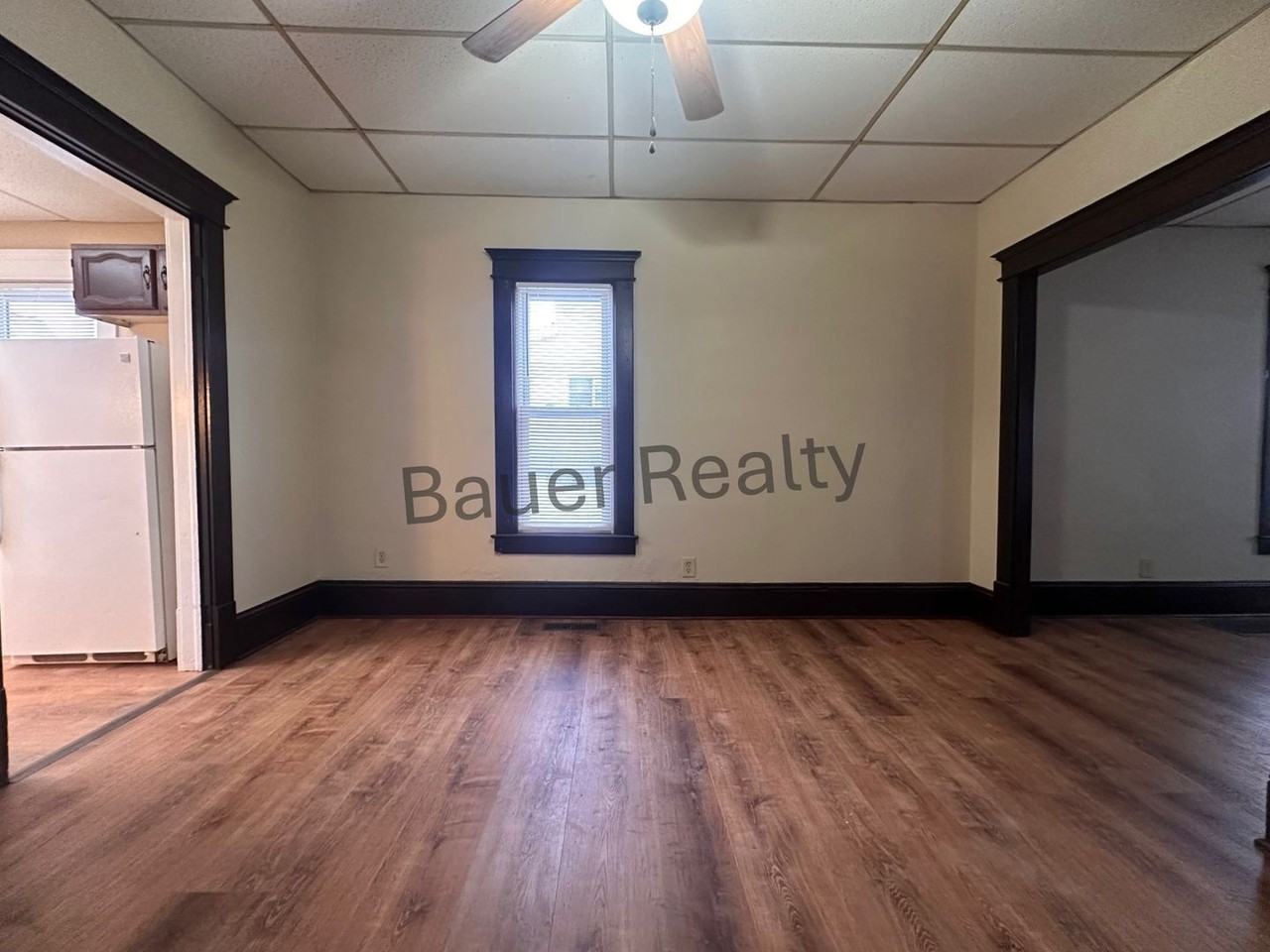 301 Prospect St - Photo 6 of 16