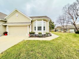 featured image of 15559 Floyd Ln