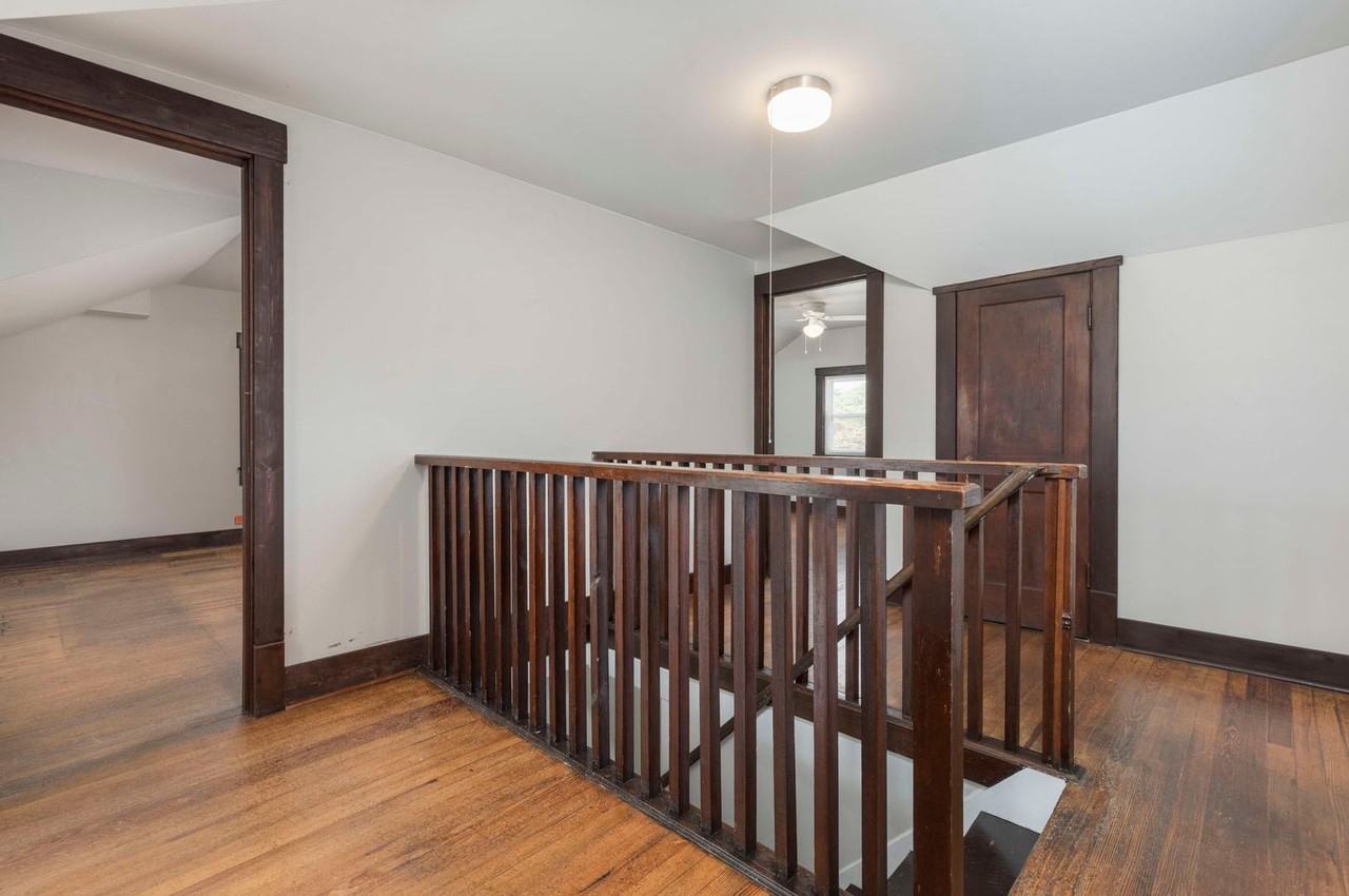 616 Colorado Ave - Photo 4 of 41