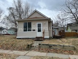 5922 N 28th Ave - Photo 1 of 1