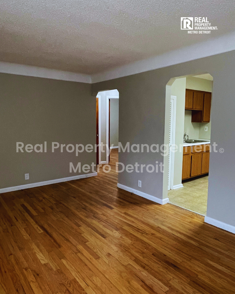 2023 Ardmore Dr - Photo 5 of 17