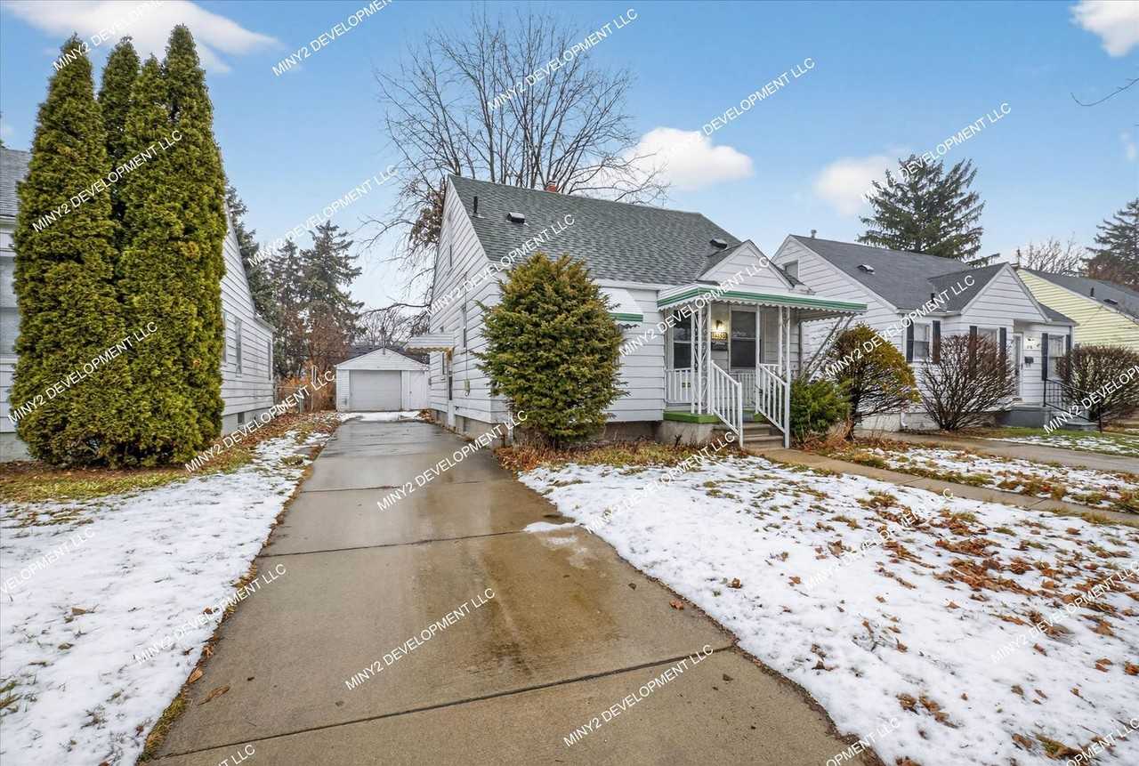 14655 Jacob Ave - Photo 2 of 19