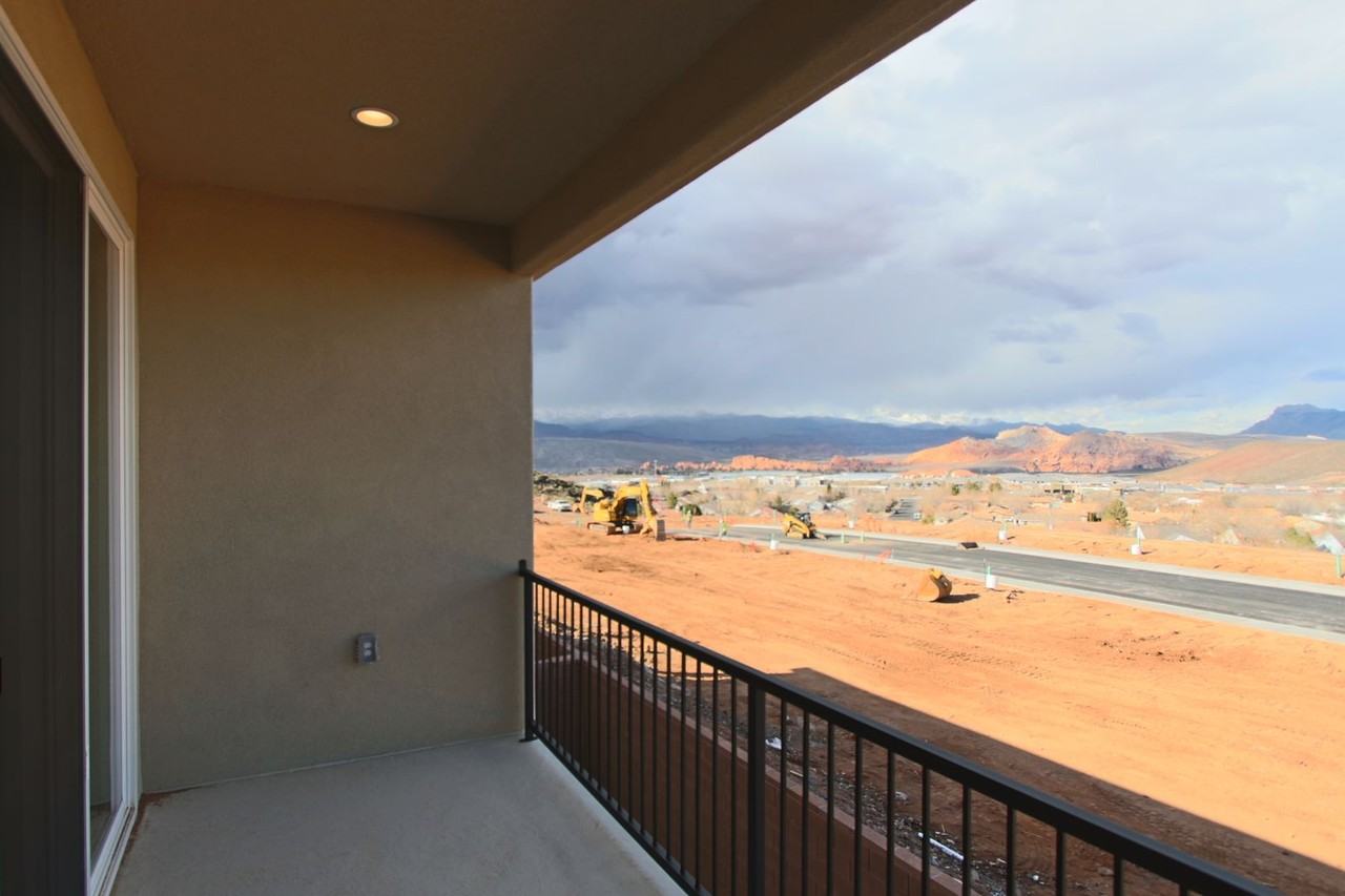 2178 W 380 S - Photo 6 of 39