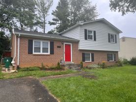 2504 Plymouth St - Photo 1 of 1