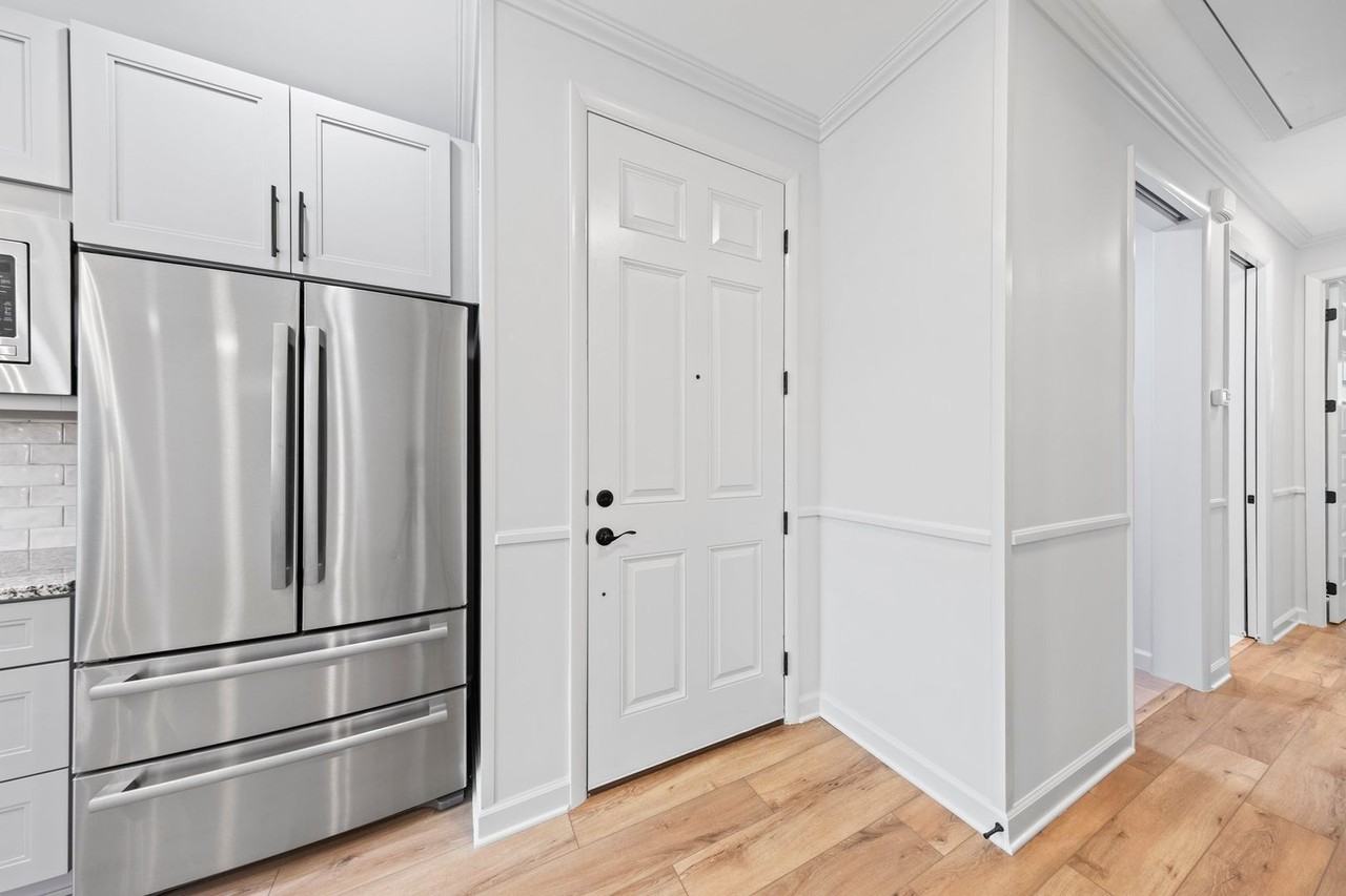 305 Willingham Dr - Photo 5 of 27