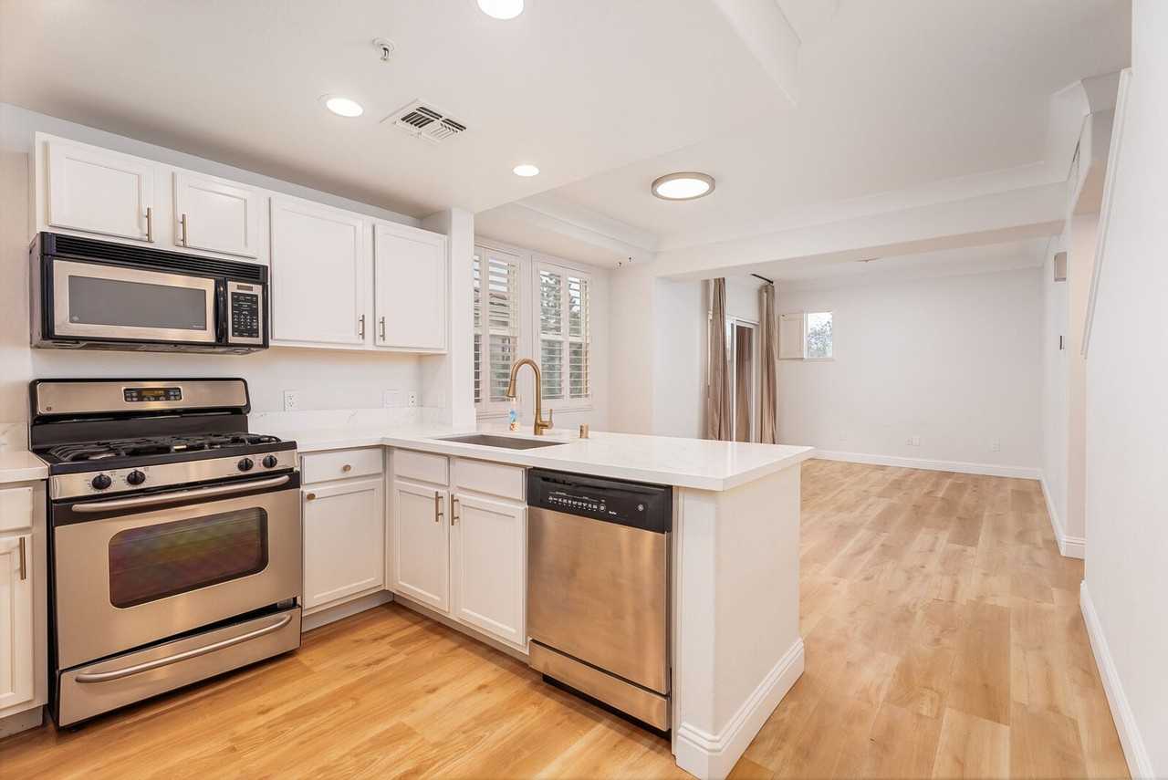 4800 Westlake Pkwy #3008 - Photo 6 of 25