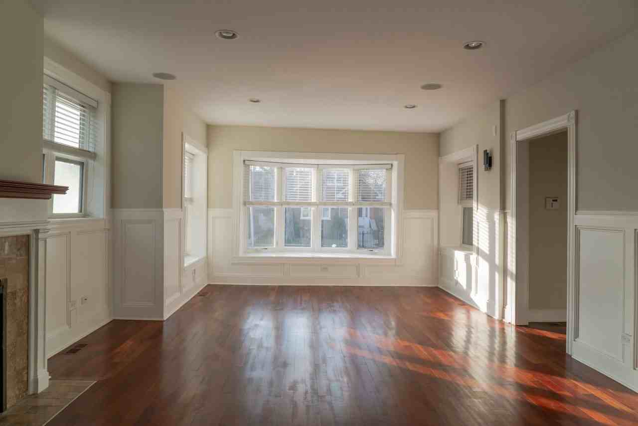 4953 N Bernard St - Photo 4 of 43