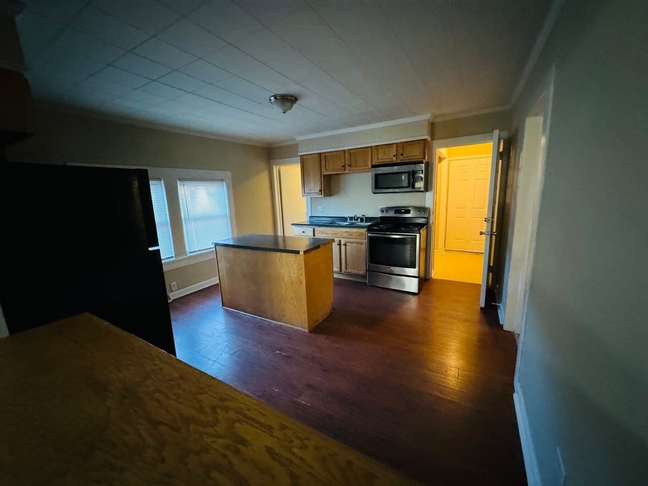 409 N Crigler St - Photo 3 of 13