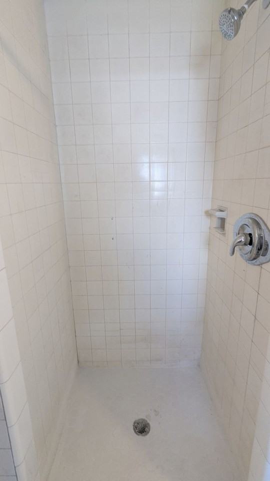 1411 Yale Ave Nw #2 - Photo 4 of 21