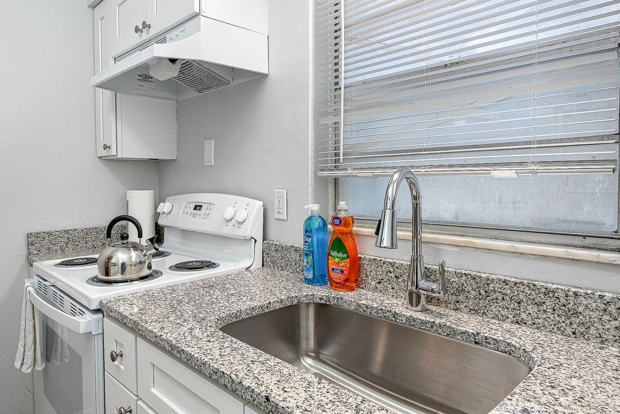 13110 Leisurewood Pl #105 - Photo 2 of 11