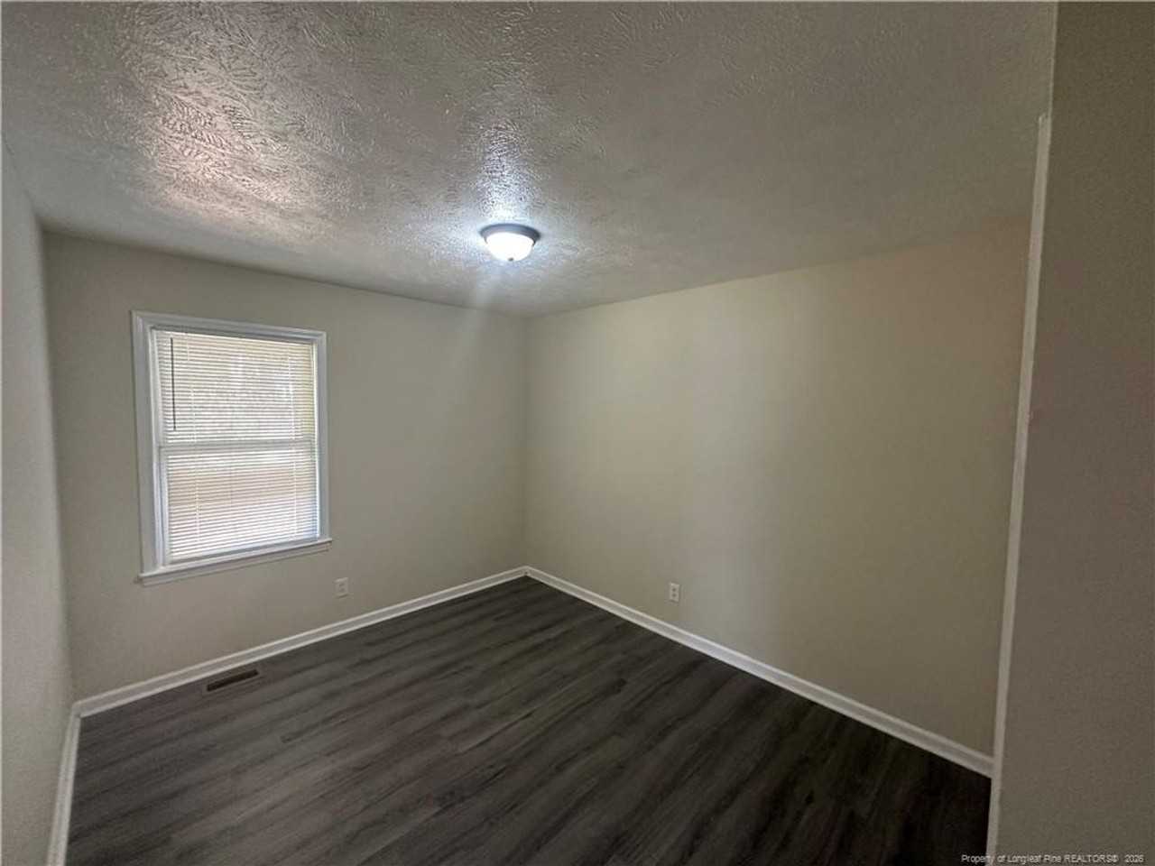 4944 Fieldcrest Dr - Photo 4 of 7