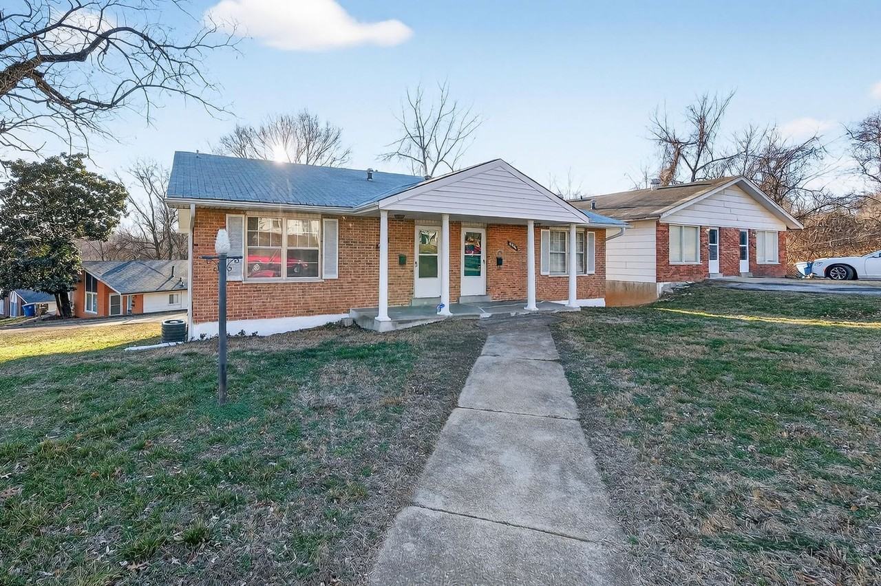 8908 Scottdale Ave - Photo 2 of 21