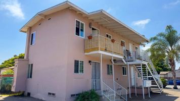 featured image of 1313 1313 - 1319 E 9th St