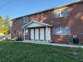 featured image of 421 N Chestnut St