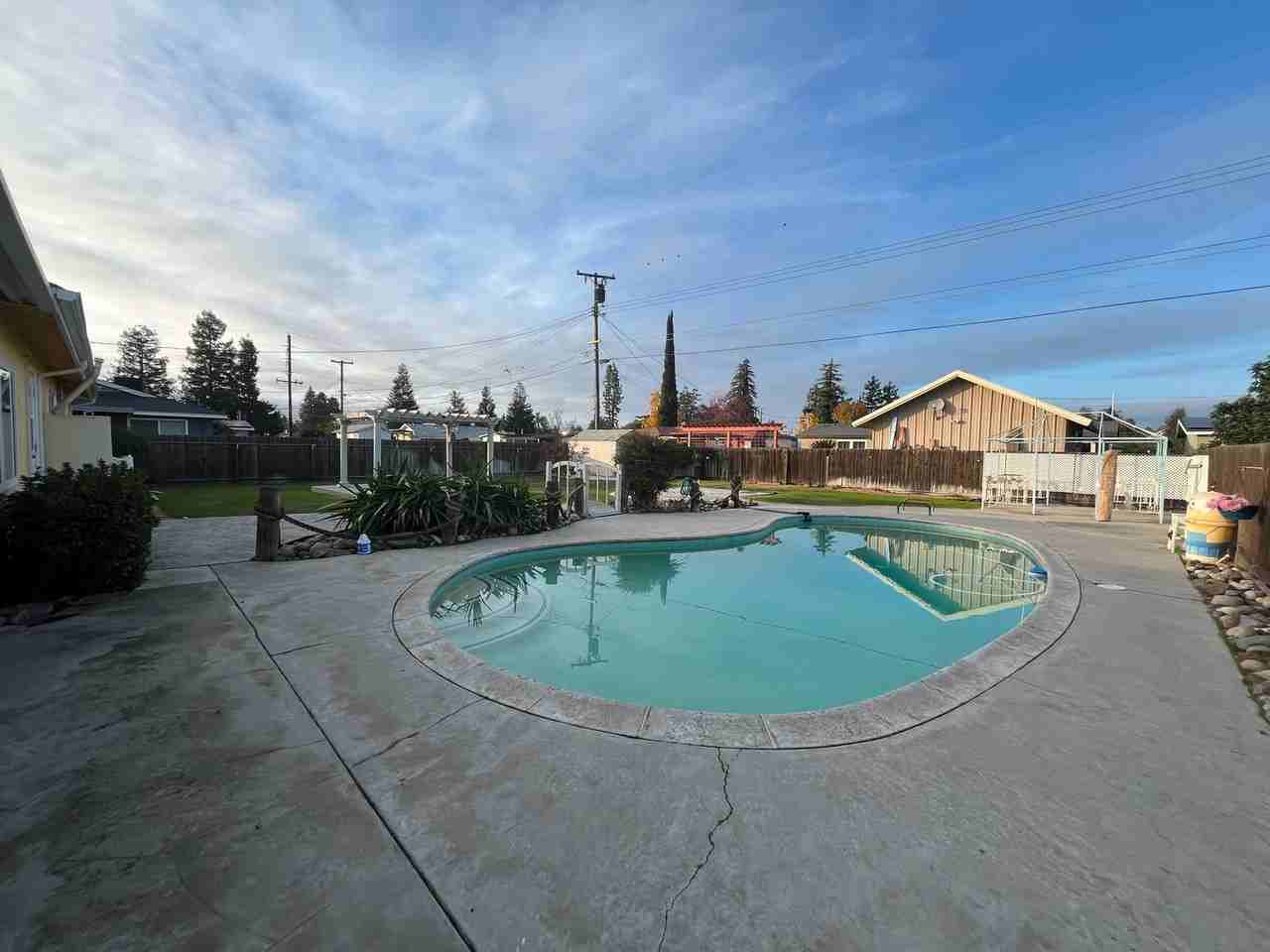 164 E Gail Ave - Photo 3 of 6