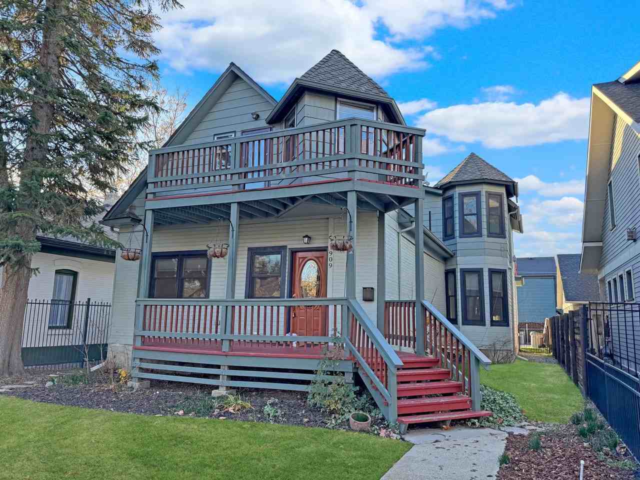 1909 N 10th St - Photo 2 of 29