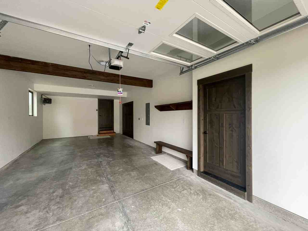 1934 Whitefish Ave - Photo 5 of 50