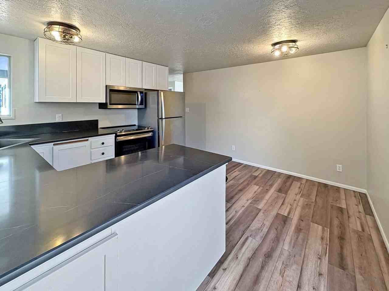 2238 S Latah St - Photo 6 of 16