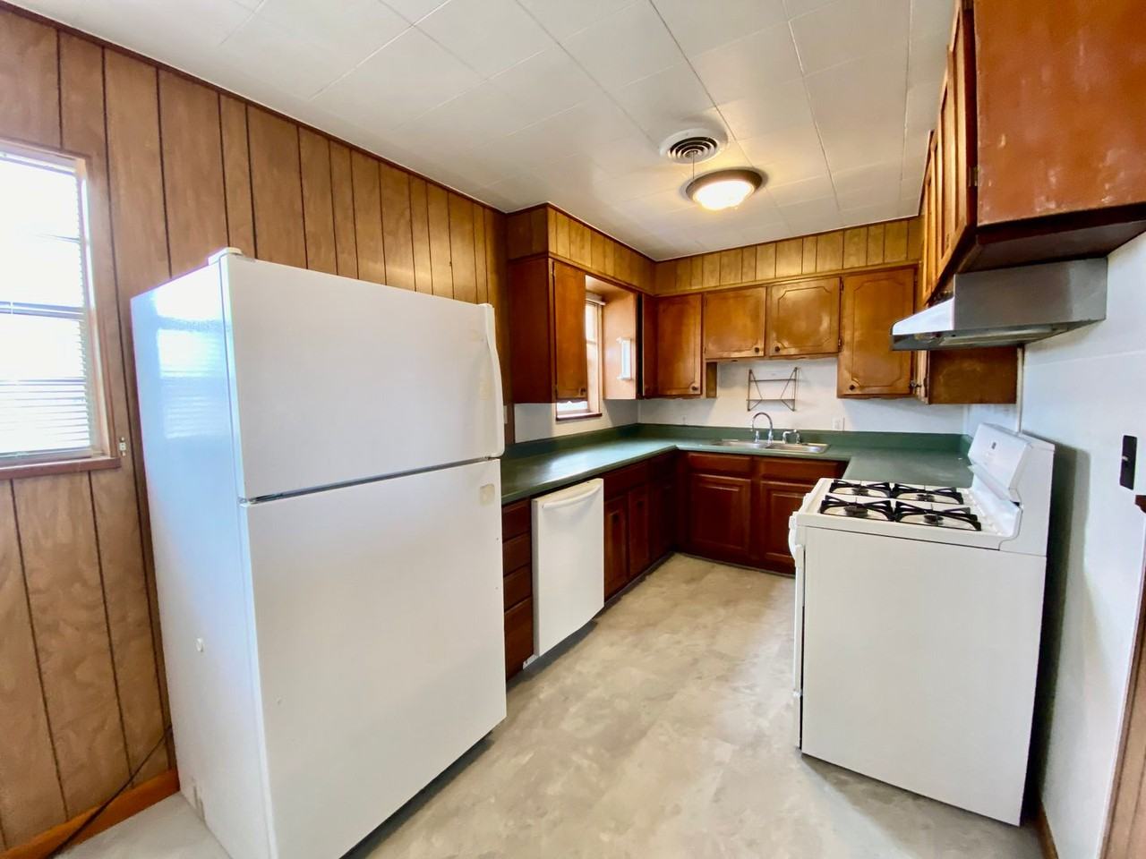 707 707 N Broadway Lot #4 - Photo 3 of 8