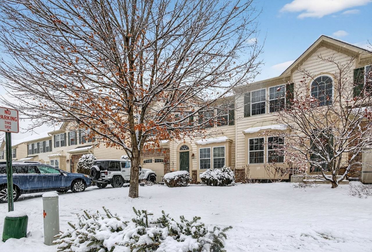 3 Weber Ave - Photo 3 of 26